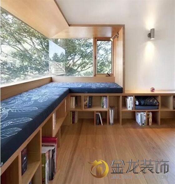 住宅全装修专业企业&mdash;&mdash;金龙装饰和大家分享（内）飘窗。金龙装饰将其大致分为两类：一种是实用型，一种是纯观赏型。