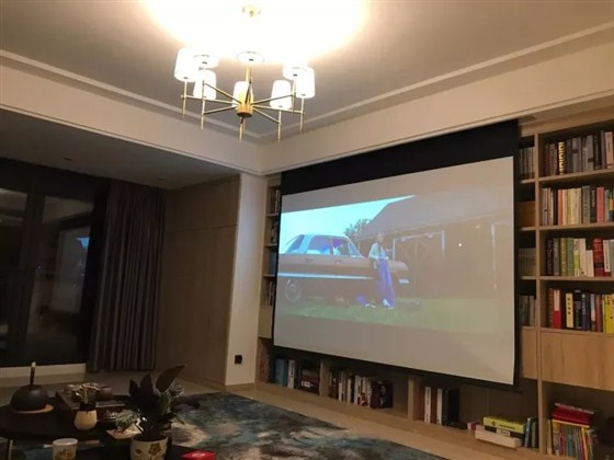 投影仪的背景怎么做？
