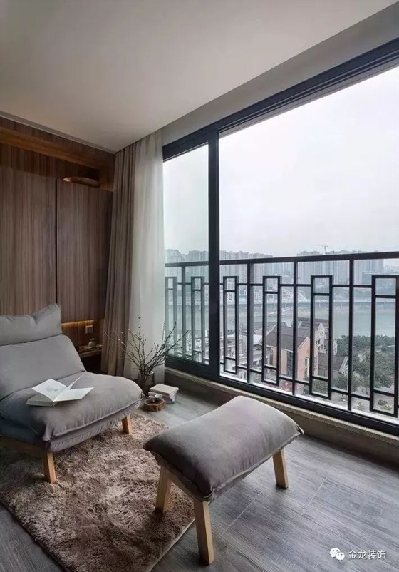 阳台要贴瓷砖，记住一定要这样贴 . . .