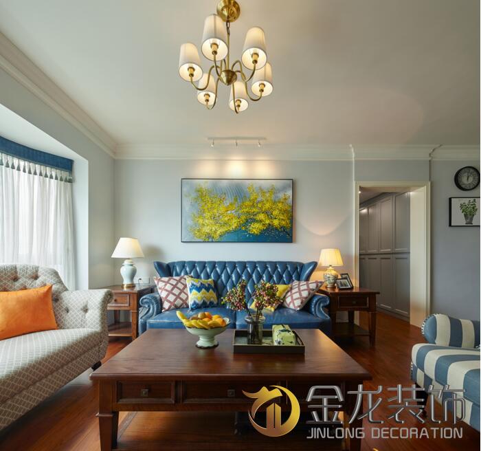 精装房装修、楼盘精装修、办公室精装修金龙装饰，简约美式装修设计案例&mdash;&mdash;客厅