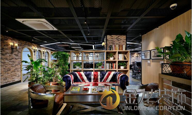 办公室精装修，金龙装饰，四楼的主题：中世纪的欧洲书店。