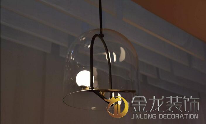别墅精装修就来金龙装饰，金龙装饰为大家分享：2017米兰家具展之灯光照明展！