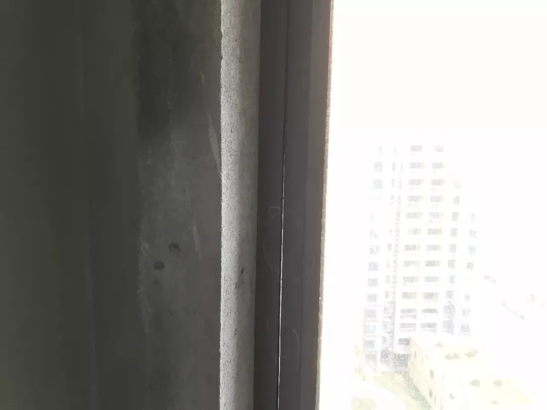 推拉窗跟平开窗，哪种好？