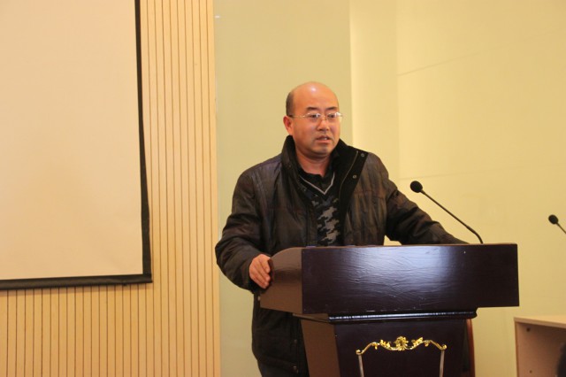 金龙装饰召开新年启动大会，迎战2018！